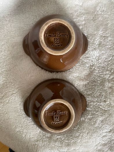 Emlie Henry - 2 Colour Brown/Tan Bowls