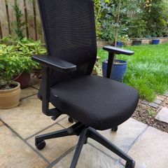 ergonomic office chair