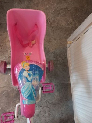 Disney Princess Kids bike size 14 inch wheels