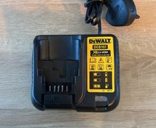 dewalt battery charger