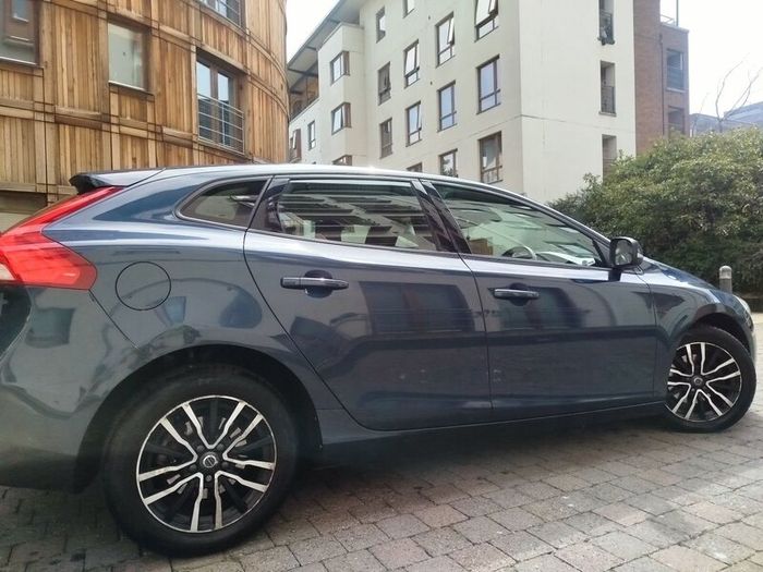 Volvo V40 2018 - Freshly NCT'ed. Car Tax 190 PA