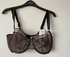 Brand new Triumph bra