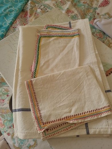 Old Linen Napiery