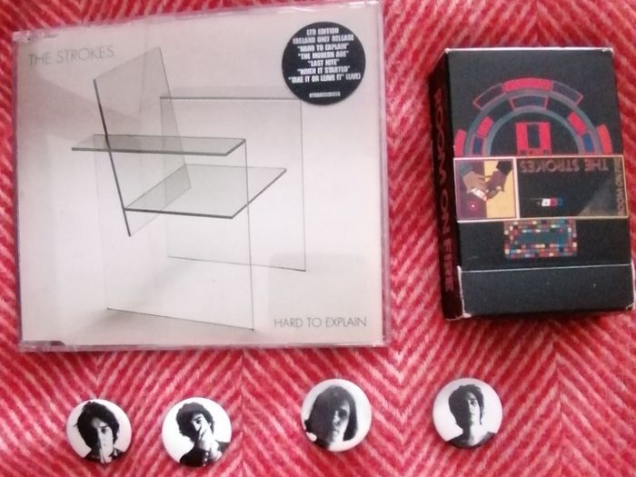Strokes playing cards + badges + CD