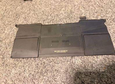 macbook air 11 inch battery