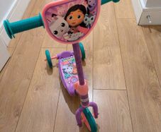 Gabby's Dollhouse My First 3 Wheel Scooter