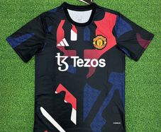 Manchester United Training Jersey 25/26