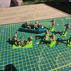 toy soldiers