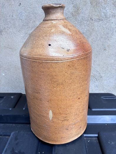 Stoneware flagon