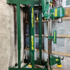 Record wood lathe like new ( 240v)