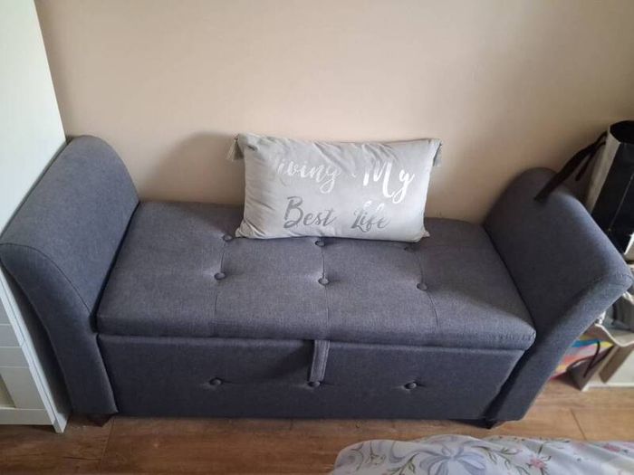 Grey window/storage seat House clear out