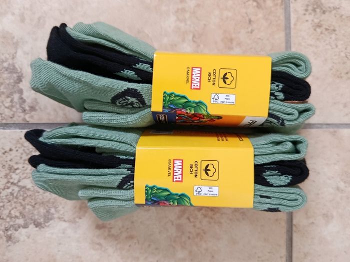 Marvel Avengers 2x 3 Pairs Mens Ankle Socks Size 9-11 / EU 43-46 Green/Black NEW