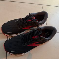 Brooks Ghost running shoes UK 12