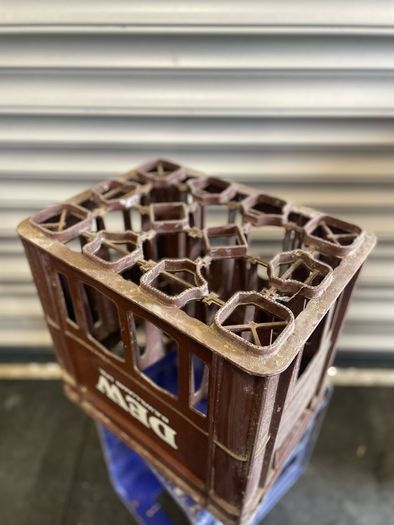 Vintage D.E. Williams Ltd beer crate