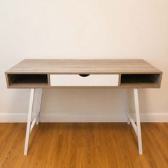 Abbetved JYSK Desk