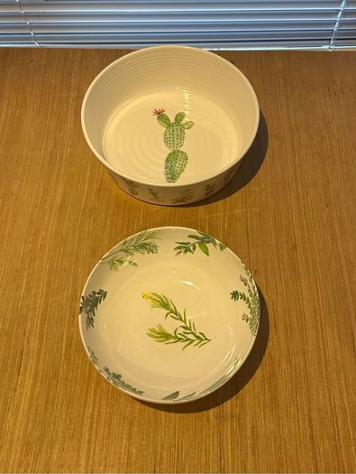 Melamine Serving Bowls (2)