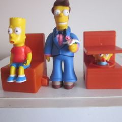 2008 Burger King  The Simpsons Bart+ Maggie Toy Couch