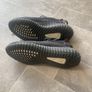 adidas Yeezy Boost 350 V2 Black reflective UK 10 Image 4