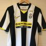 Juventus Jersey. Season 2008/2009. Official Nike Home Jersey From 2008. Authentic Original From 2008. Not A Modern Day Remake. Image 3