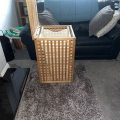 Wooden lattice laundry basket