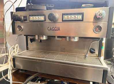 Espresso Machine Gaggia XD 2 Groups + Iberital Grinder