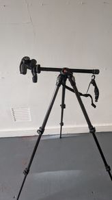 Manfrotto Magfiber Carbon Tripod + 804RC2 3-Way Head