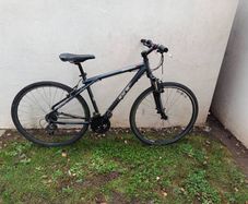 GT Transeo Kids Road Bike in perfect condition
