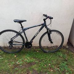 GT Transeo Kids Road Bike in perfect condition