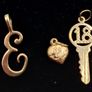 9ct gold pendant Image 3