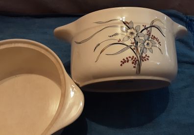 arklow pottery honey stone taurine's x 2