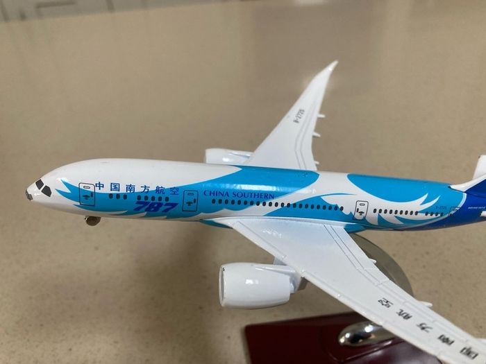 Boeing 787 Dreamliner China Southern 1/400
