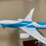 Boeing 787 Dreamliner China Southern 1/400 Image 2