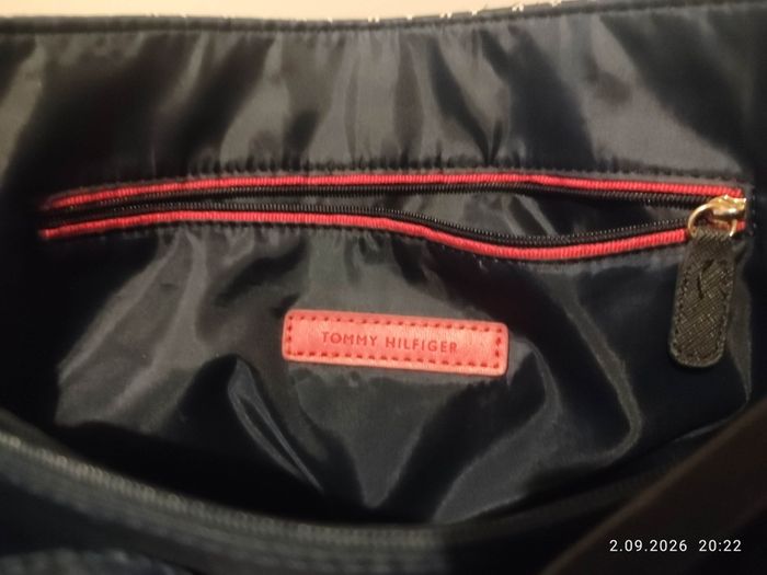 Tommy Hilfiger Monogram Jacquard Tote Bag Authentic