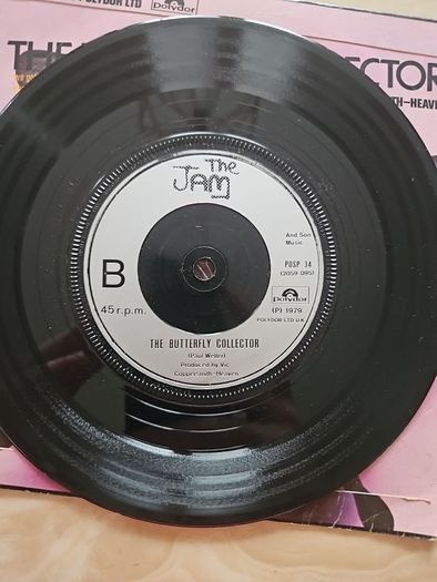 The Jam 7" - Strange Town