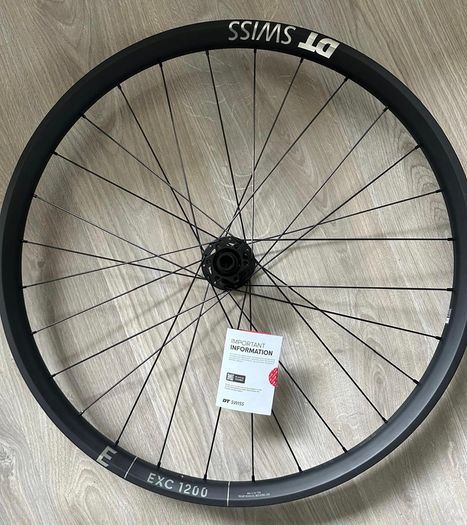 Dt Swiss EXC1200 classic 27.5 carbon front wheel