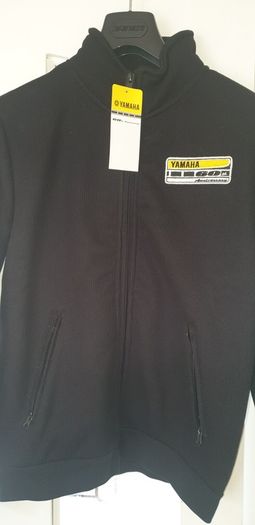 Yamaha top