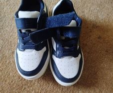 Geox Jungen J Buzzerlight Boy B Sneaker