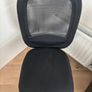 Office chair in black Image 5