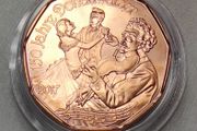 Austria 5 Euro Copper Uncirculated Coin 2017 - Waltzing in the New Year - New Year Coins