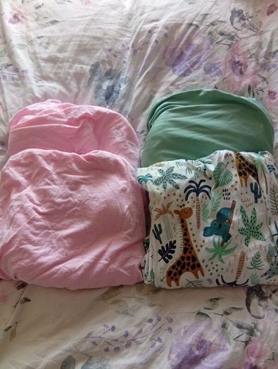 Cotbed sheets