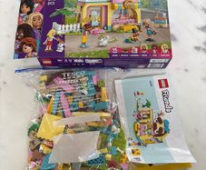 lego friends pet shop