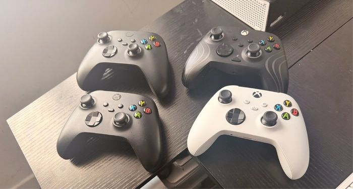 Xbox Series S Console, 1TB, Robot White,