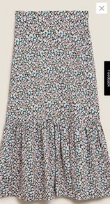 New Skirt New Marks & Spencer's . 14/14