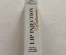 Too faced lip injection lip plumper