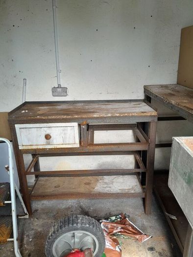 metal work bench