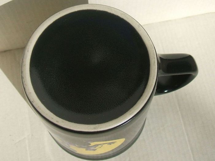 BATMAN LIVE (World Arena Tour) - a souvenir mug featuring Batman, Robin & other villains (c.2011)