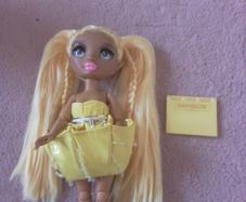 Rainbow High doll, Sunny Madison