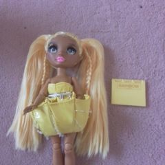 Rainbow High doll, Sunny Madison