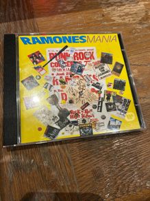 Ramones - Mania