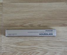 Hourglass Volumizing Glossy Balm in shade Mist
